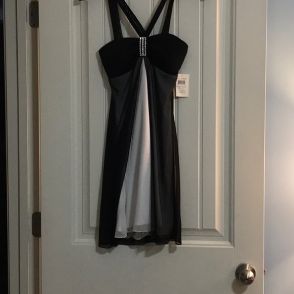 Formal dress black/white size 1/2 - Picture 6 of 6